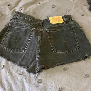 Levis cutoffs